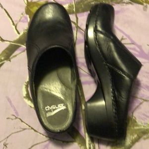 Black Danko Clogs size 10